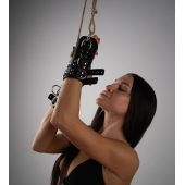 Черные высокие кожаные наручники для подвешивания - Crazy Handmade - купить с доставкой в Брянске