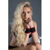 Полиуретановые манжеты для фиксации рук вместе Bound Together Wrist Restraints - Blush Novelties - купить с доставкой в Брянске