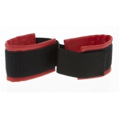 Полиуретановые манжеты для фиксации рук вместе Bound Together Wrist Restraints - Blush Novelties - купить с доставкой в Брянске